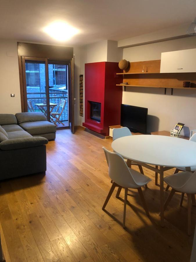 Precioso Apartamento Con Piscina, Ideal Familias! Sort Exteriör bild